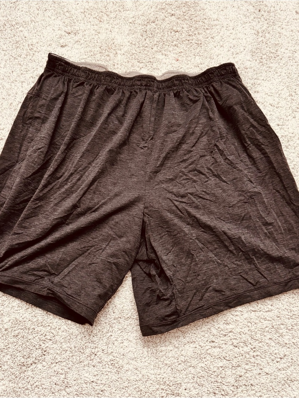 Tracksmith Men's 7 in session shorts